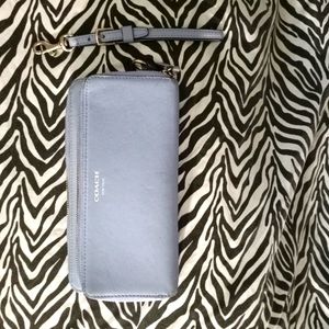 Blue Coach wallet 💙